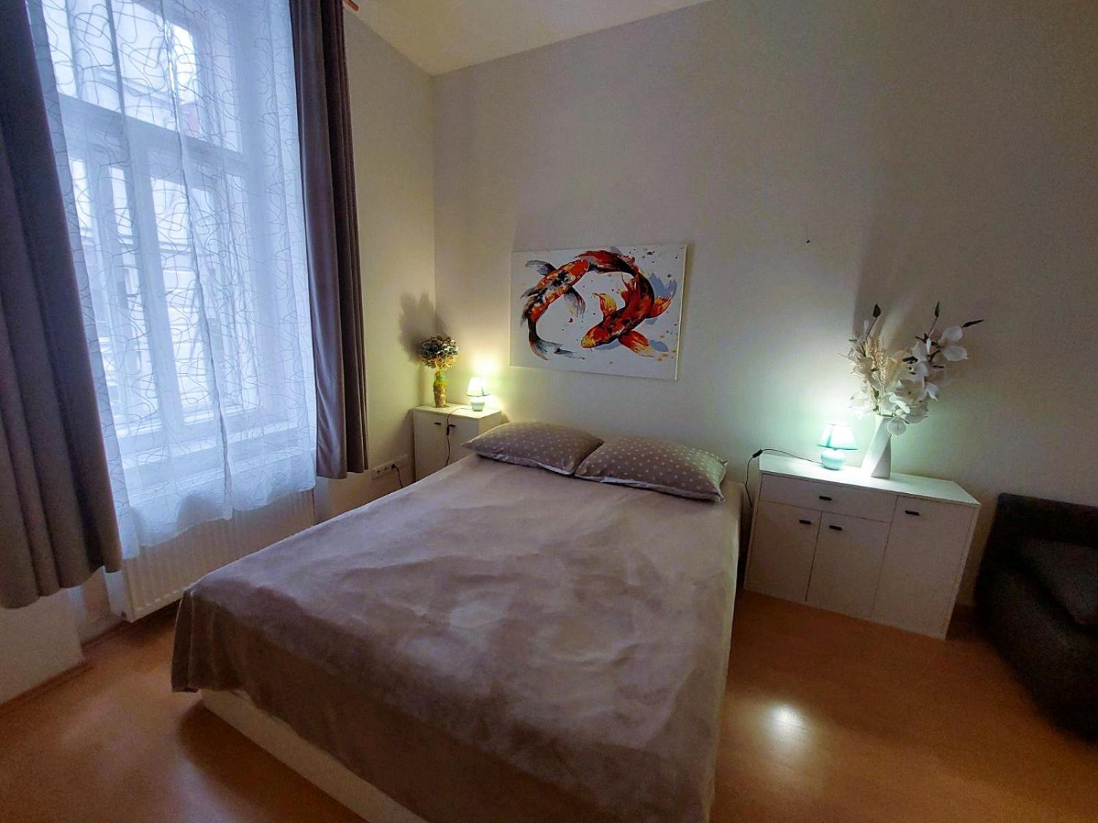 Prostorny Byt V Centru 3 Kk 80 M2 Hradec Králové 외부 사진